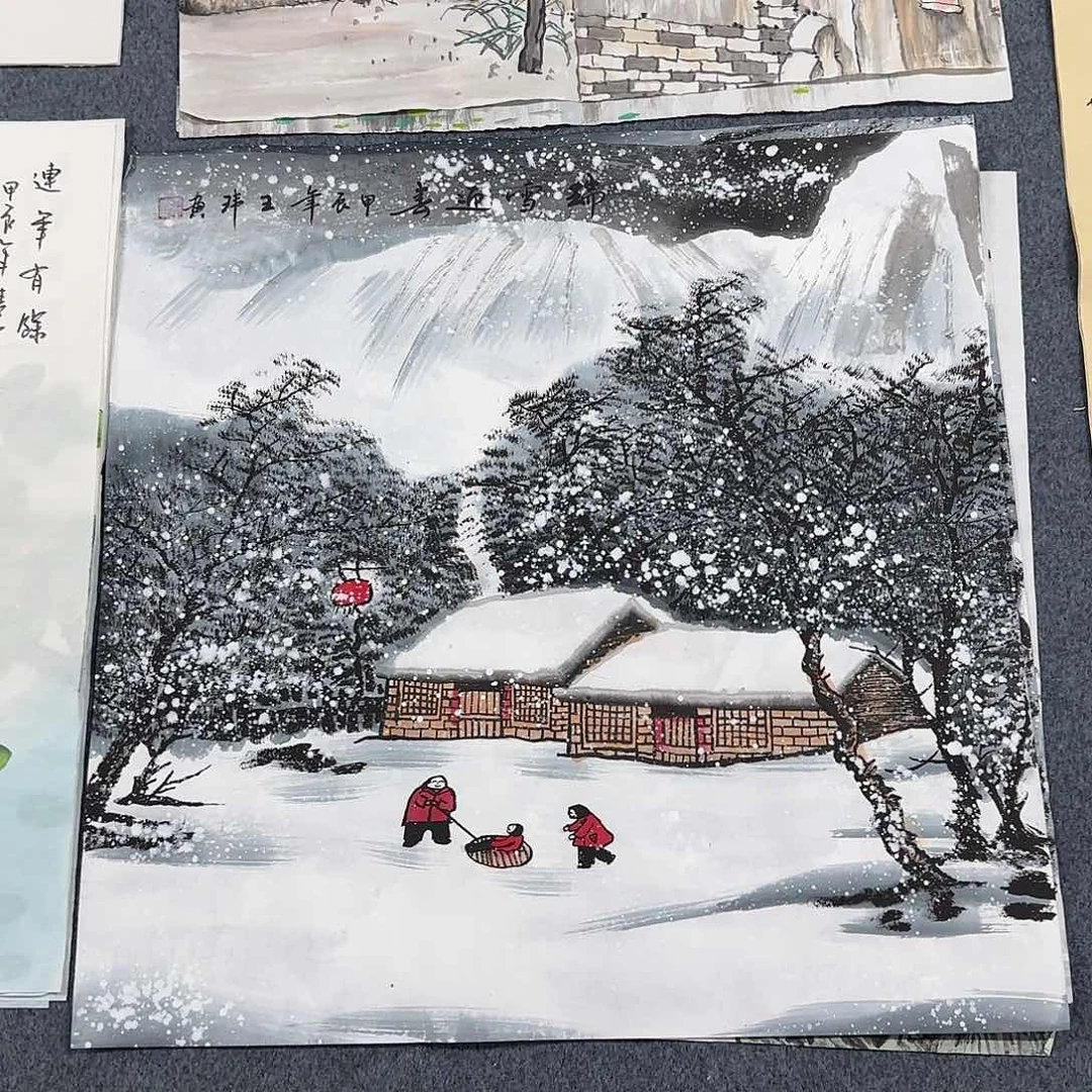 国画尺寸70X70手绘作品