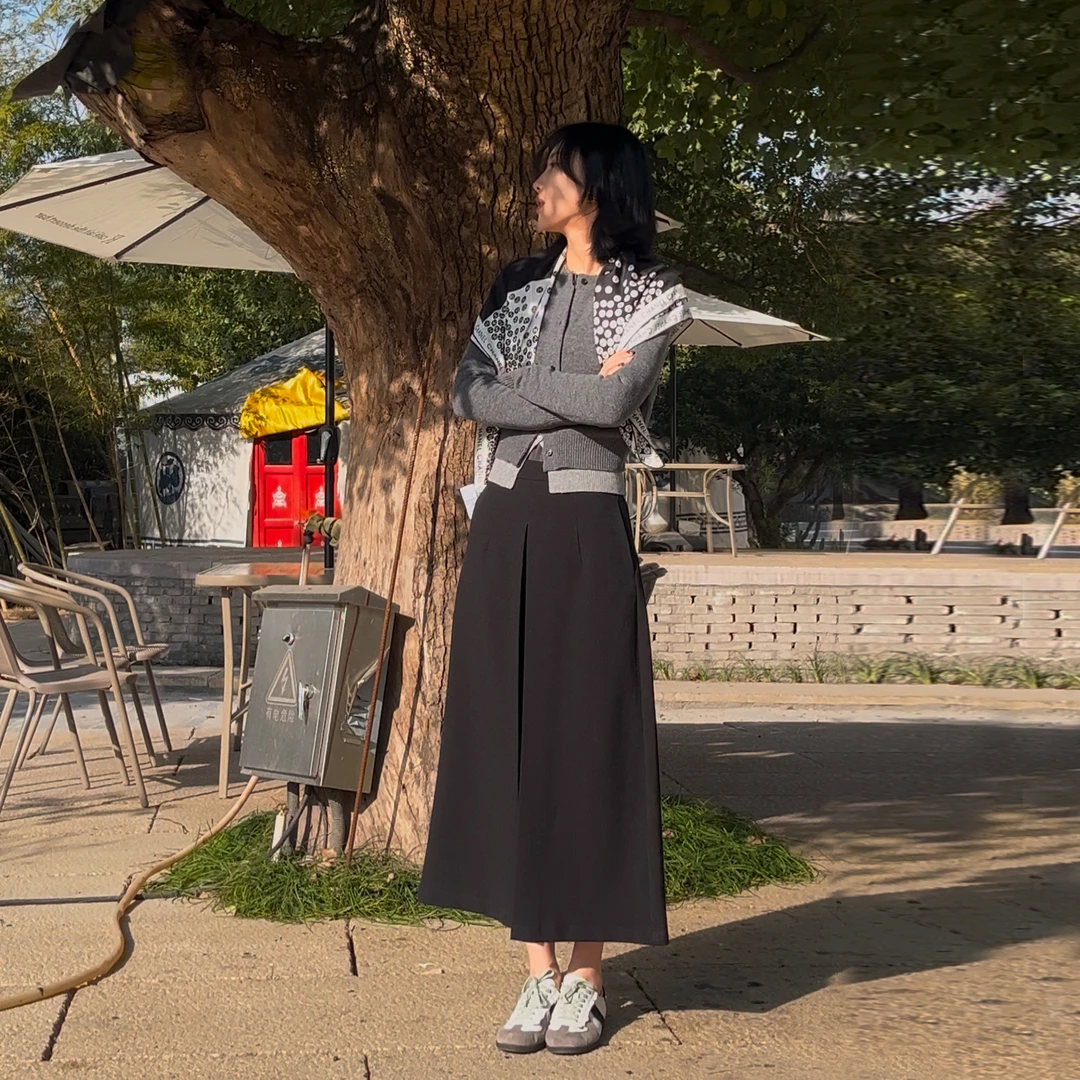 SeeU Timeless【黑色半身裙】秋冬季时尚气质高腰显瘦半身裙