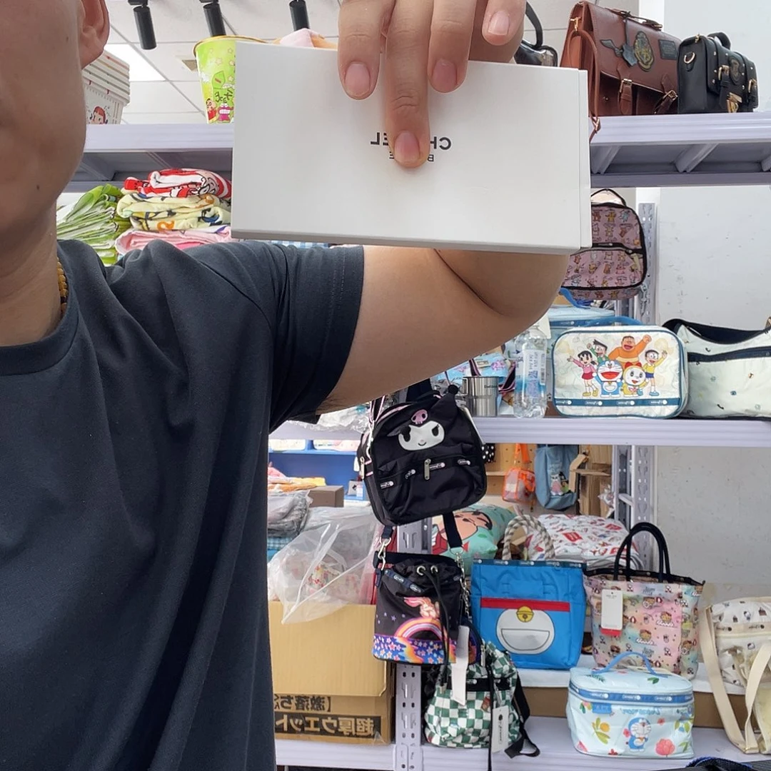 PU化妆包等产品和产品