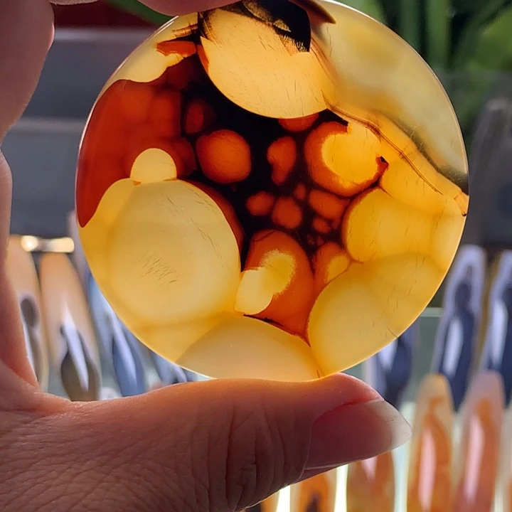 未镶嵌颈饰玛瑙/玉髓128有瑕