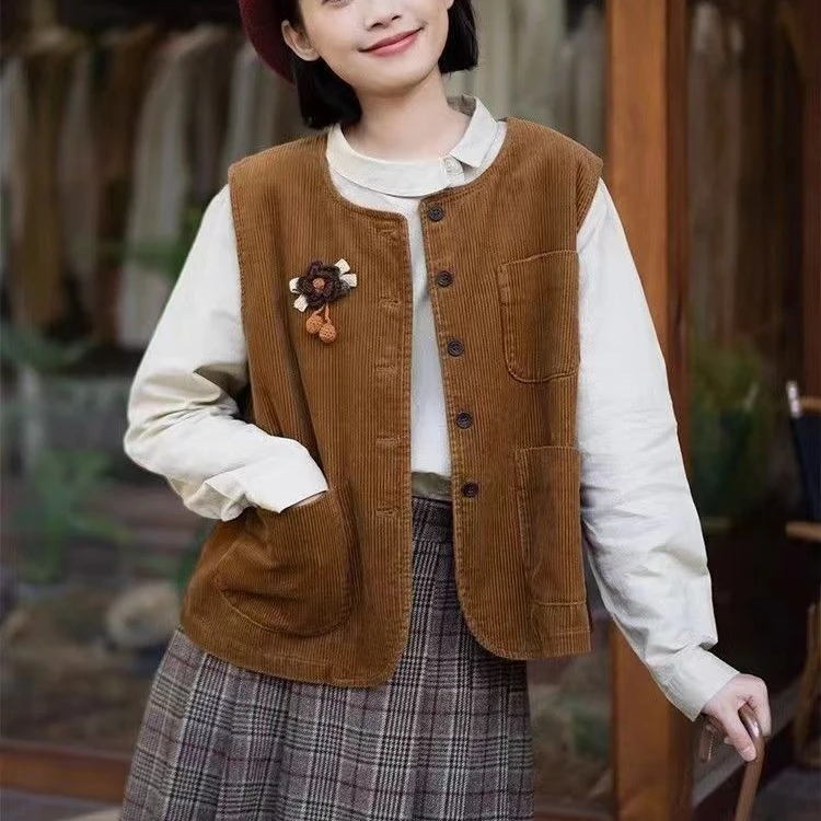 法式灯芯绒马甲女2025秋冬新款复古无袖上衣马夹学生外搭坎肩外套