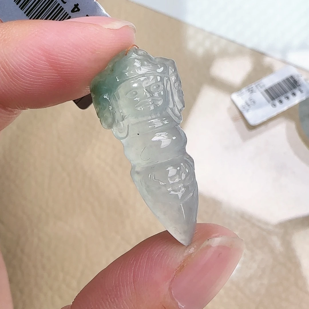 【闪购商品】翡翠未镶嵌颈饰
