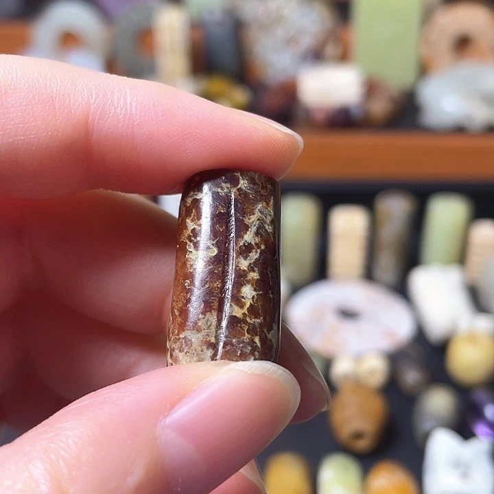 和田玉（糖玉）未镶嵌车挂蚌****）