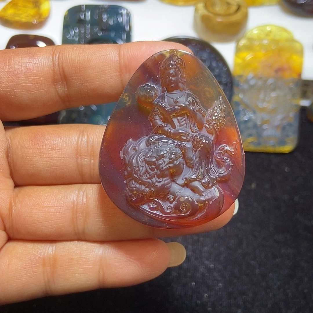 琥珀未镶嵌颈饰缅甸天然琥珀diaoz