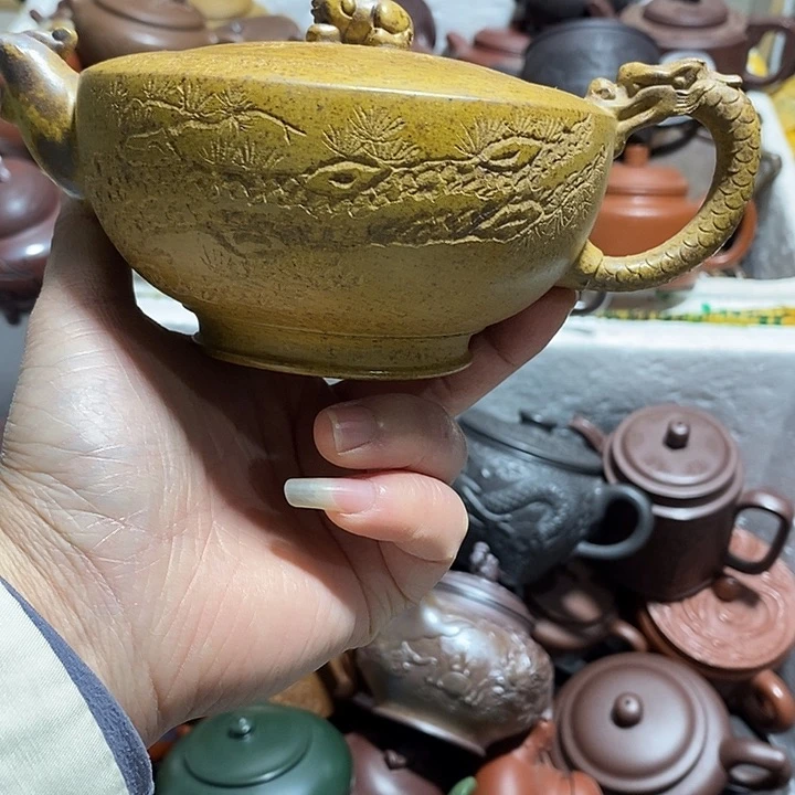 紫砂茶壶嘴跳砂微瑕