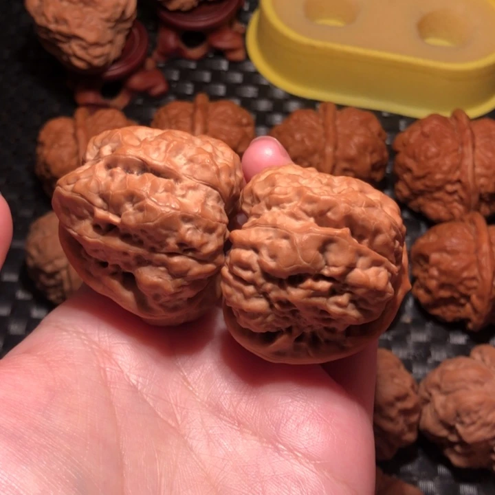 健***康文玩核桃把件蛙王
