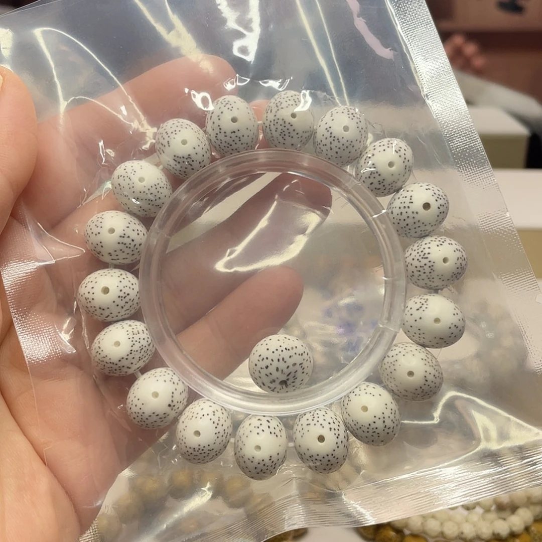 傲***骨星月菩提吊坠15/13脱脂正月单圈