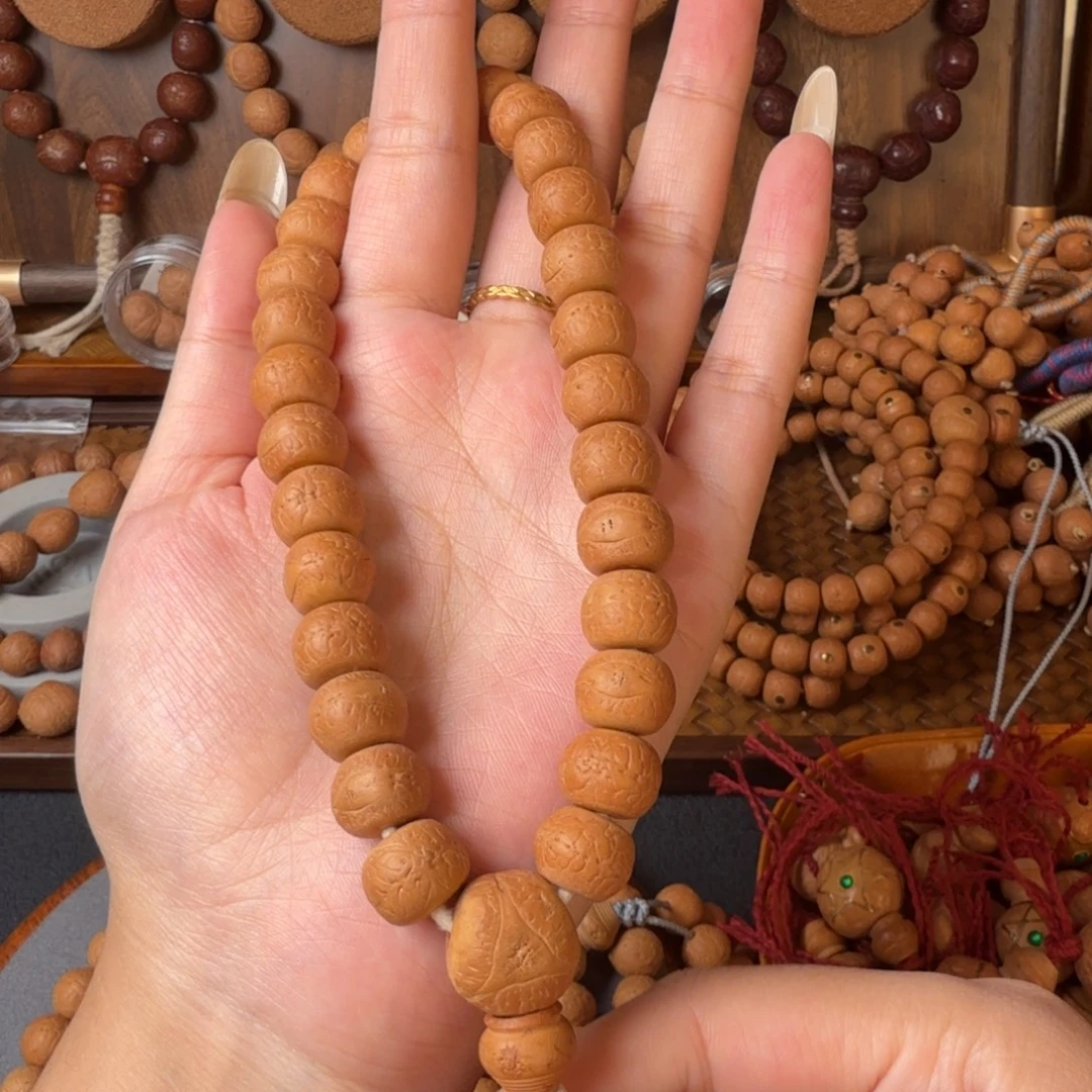 凤眼菩提把件精工藏切/13mm/27颗籽