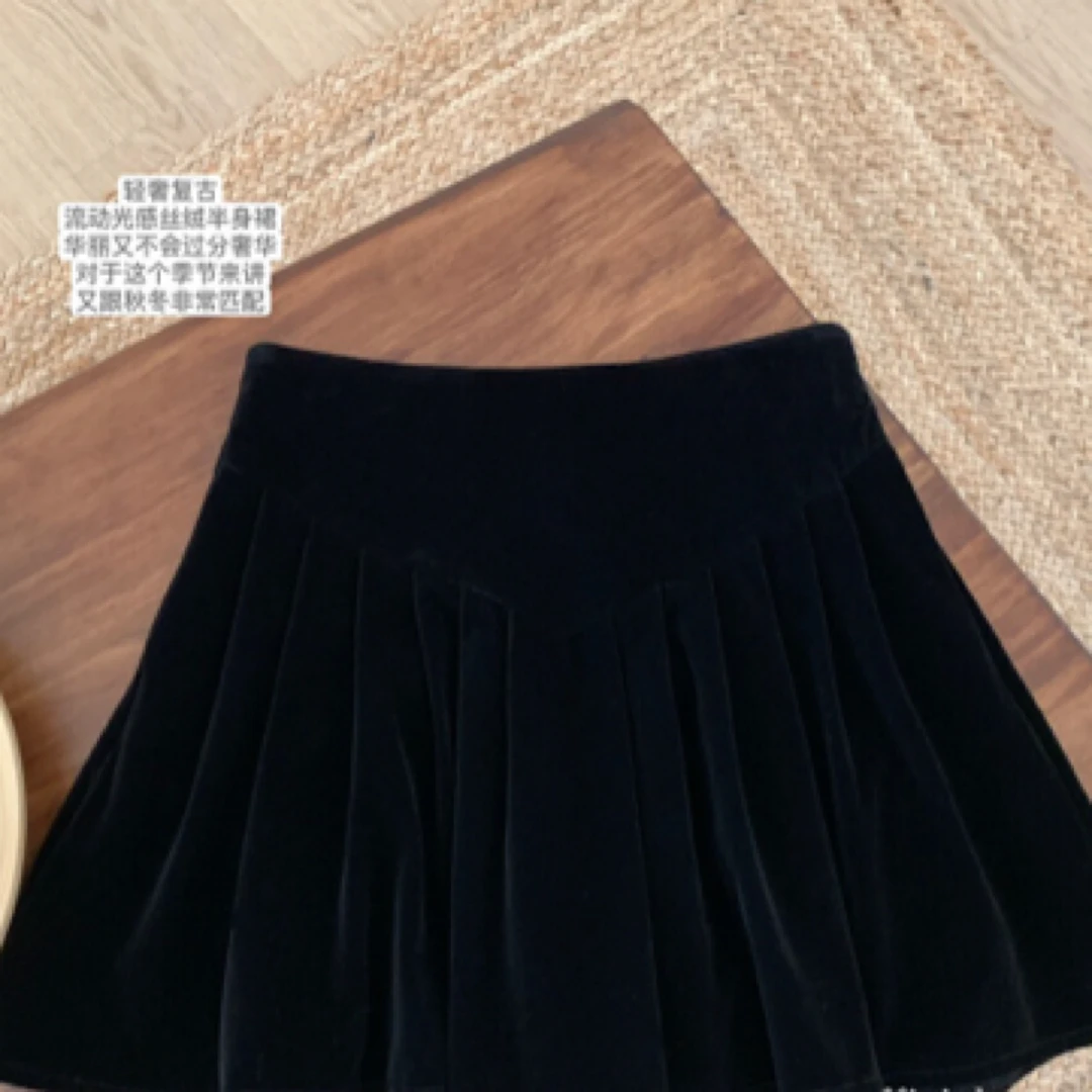 天馨JZ studio【丝绒冬日】有口袋防走光丝绒蓬蓬半身裙百搭单品