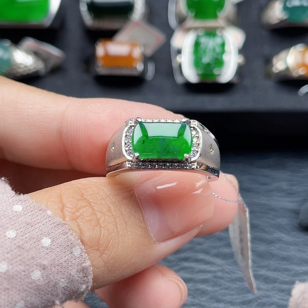 翡翠戒指银S925镶嵌天然a货翡翠没运费险2843