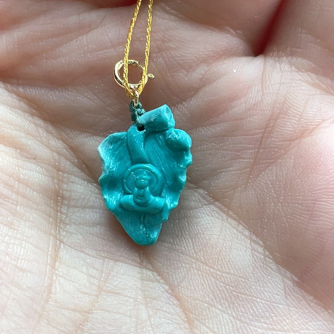 未镶嵌绿松石颈饰