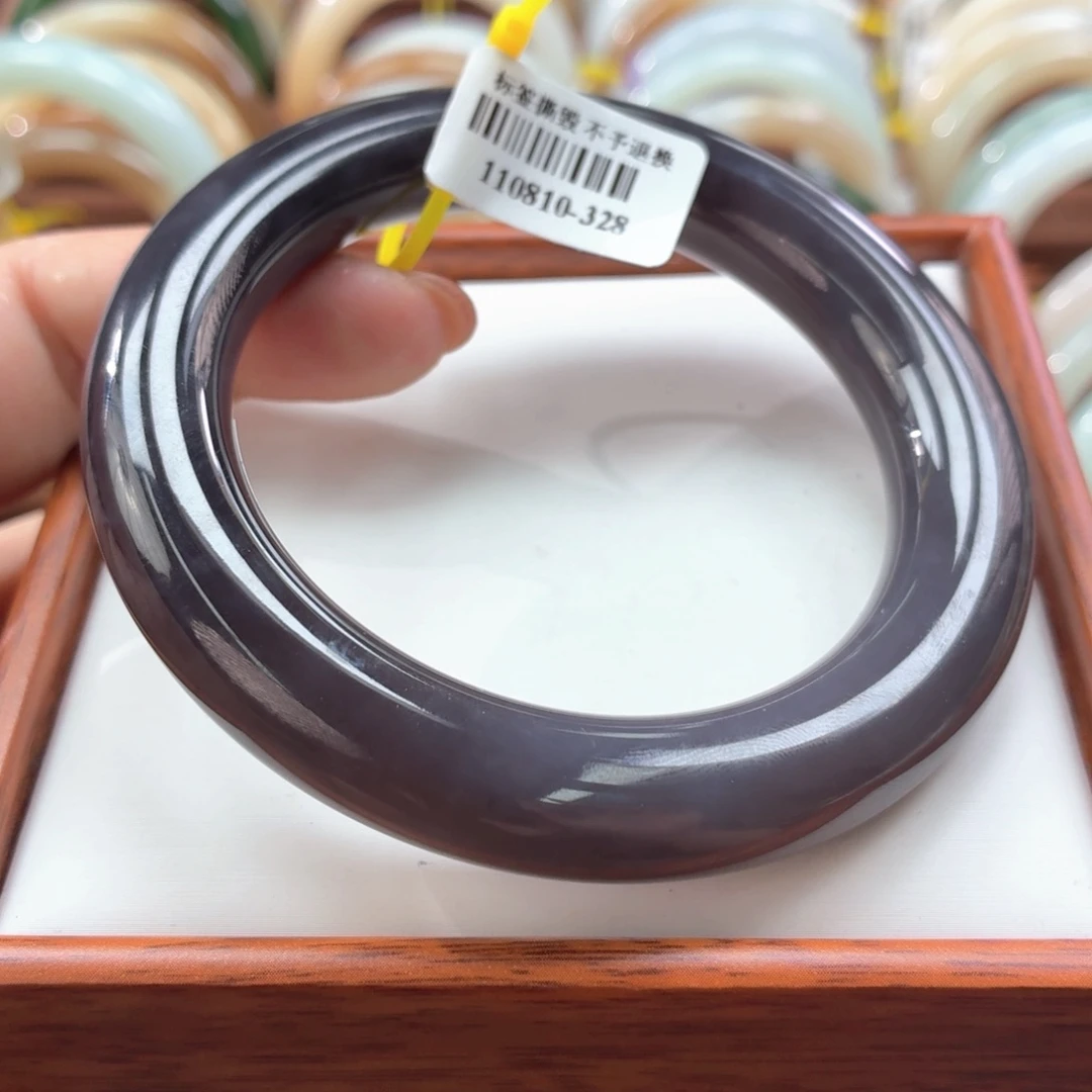 和田玉手镯未镶嵌59.6