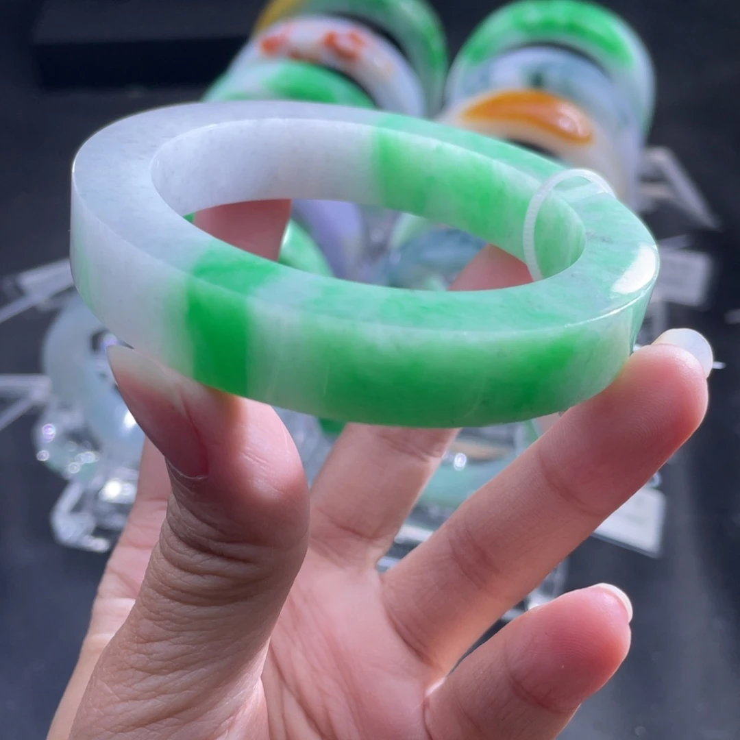 定制翡翠未镶嵌正圈