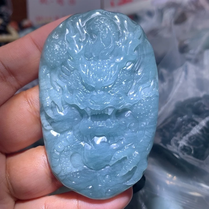 翡翠未镶嵌颈饰保真天然A货翡翠