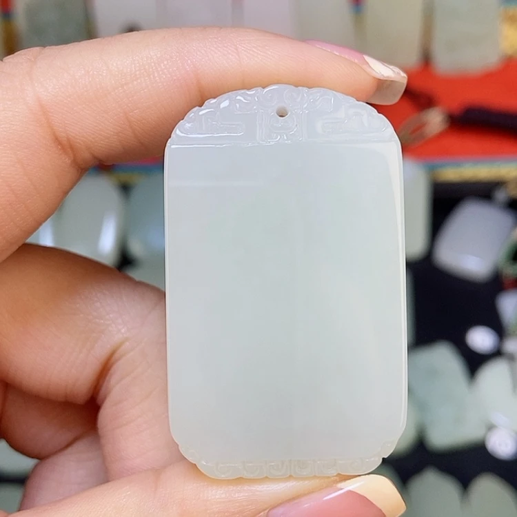 【闪购商品】颈饰未镶嵌和田玉