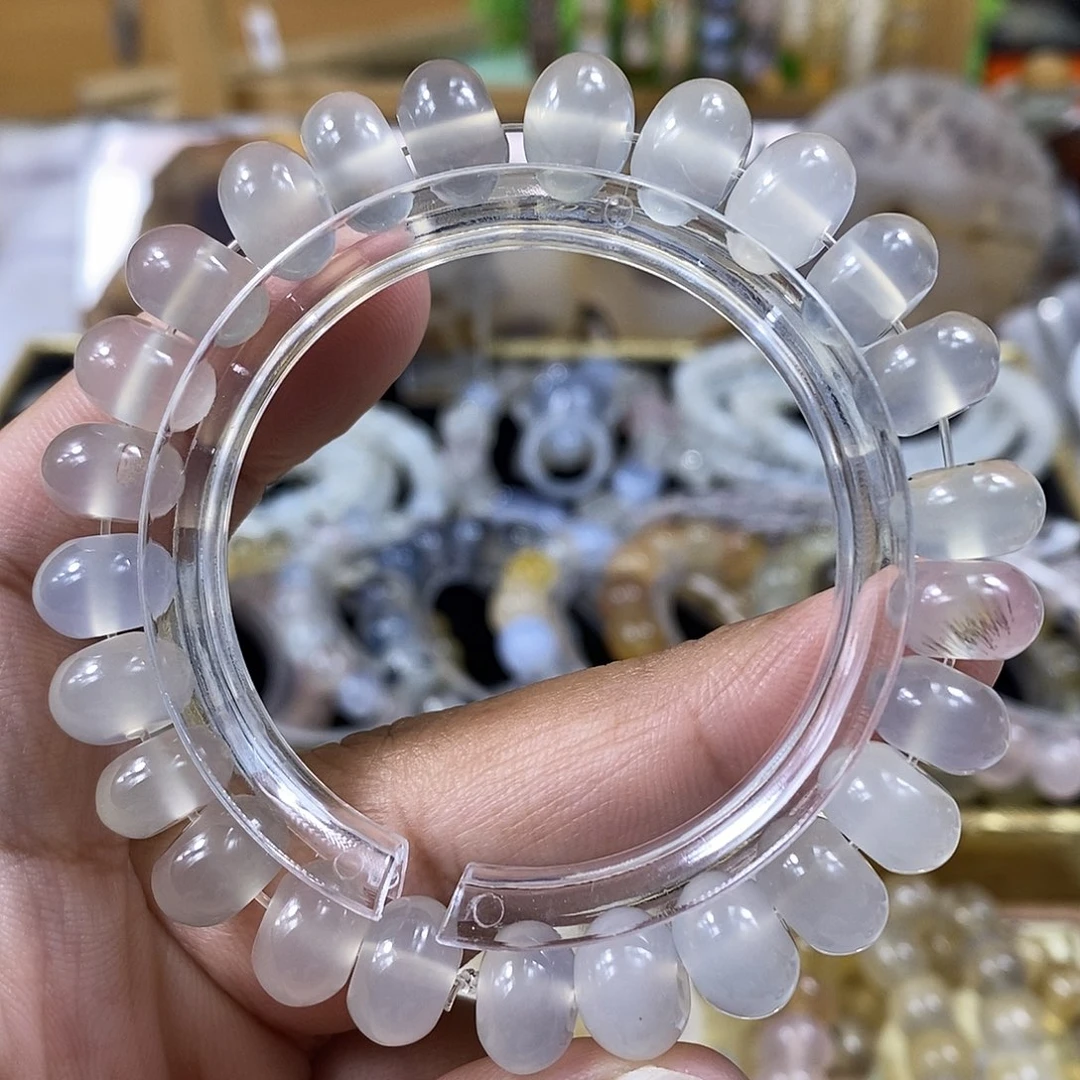 玛瑙/玉髓手链未镶嵌微瑕