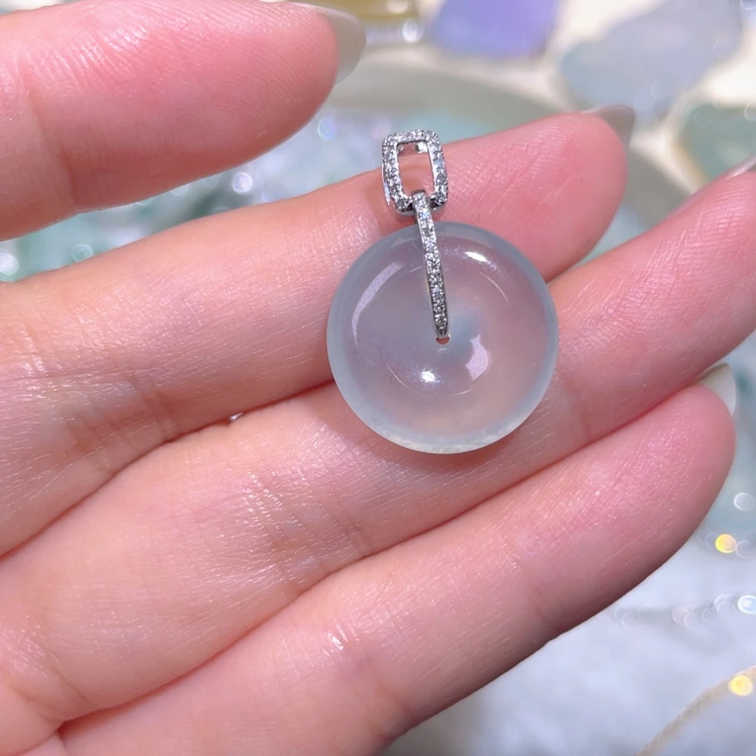 翡翠18K金镶嵌套链翡翠