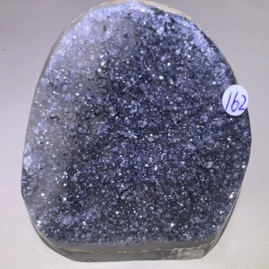 未镶嵌水晶大型摆件（非配饰）
