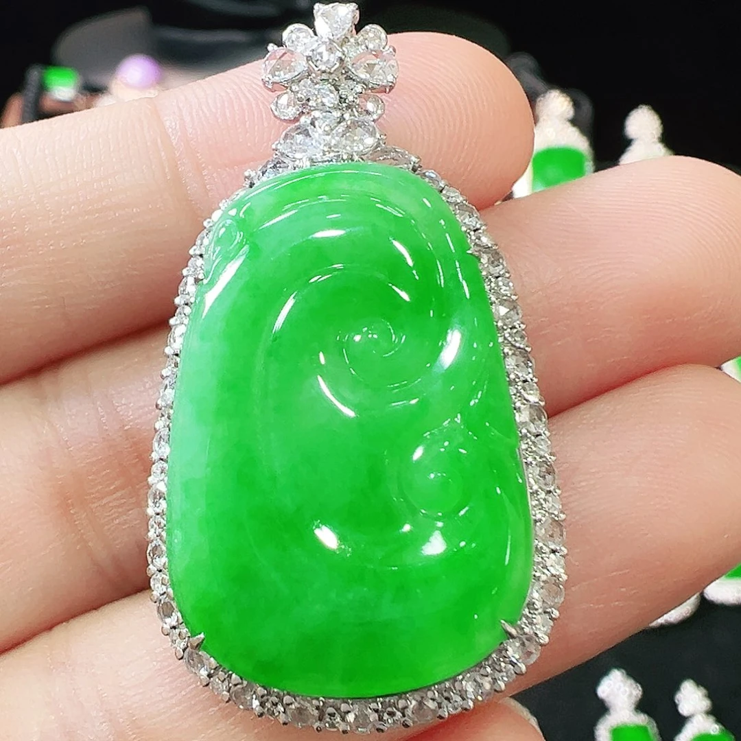 翡翠18K金镶嵌吊坠(不含链)