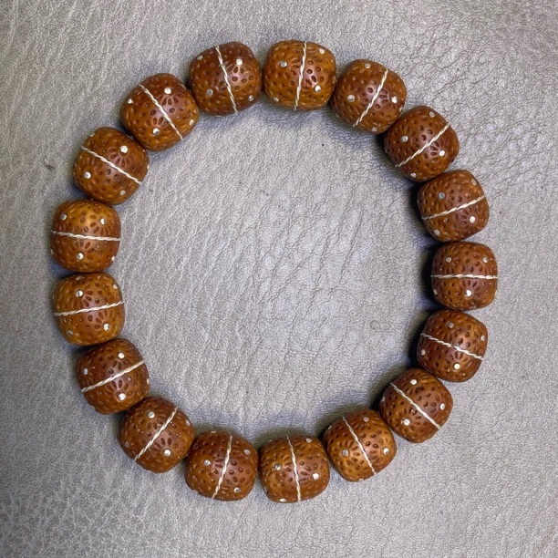 花珠老型满银镶嵌紫金鼠精品手串14.5尺