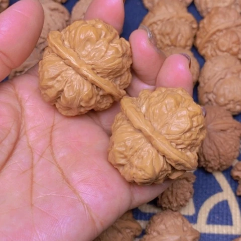 【闪购商品】文玩核桃吊坠迢*.蛙蛙42