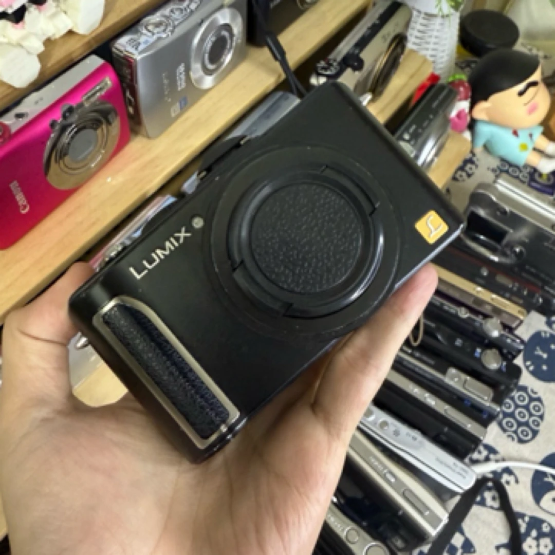 9新 Panasonic/松下 lx3中文1010万像素2.5倍变焦徕卡冷白人像