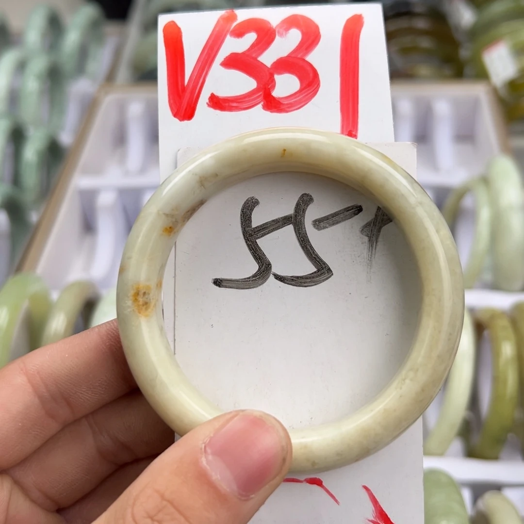 岫玉手镯未镶嵌天然岫玉微瑕