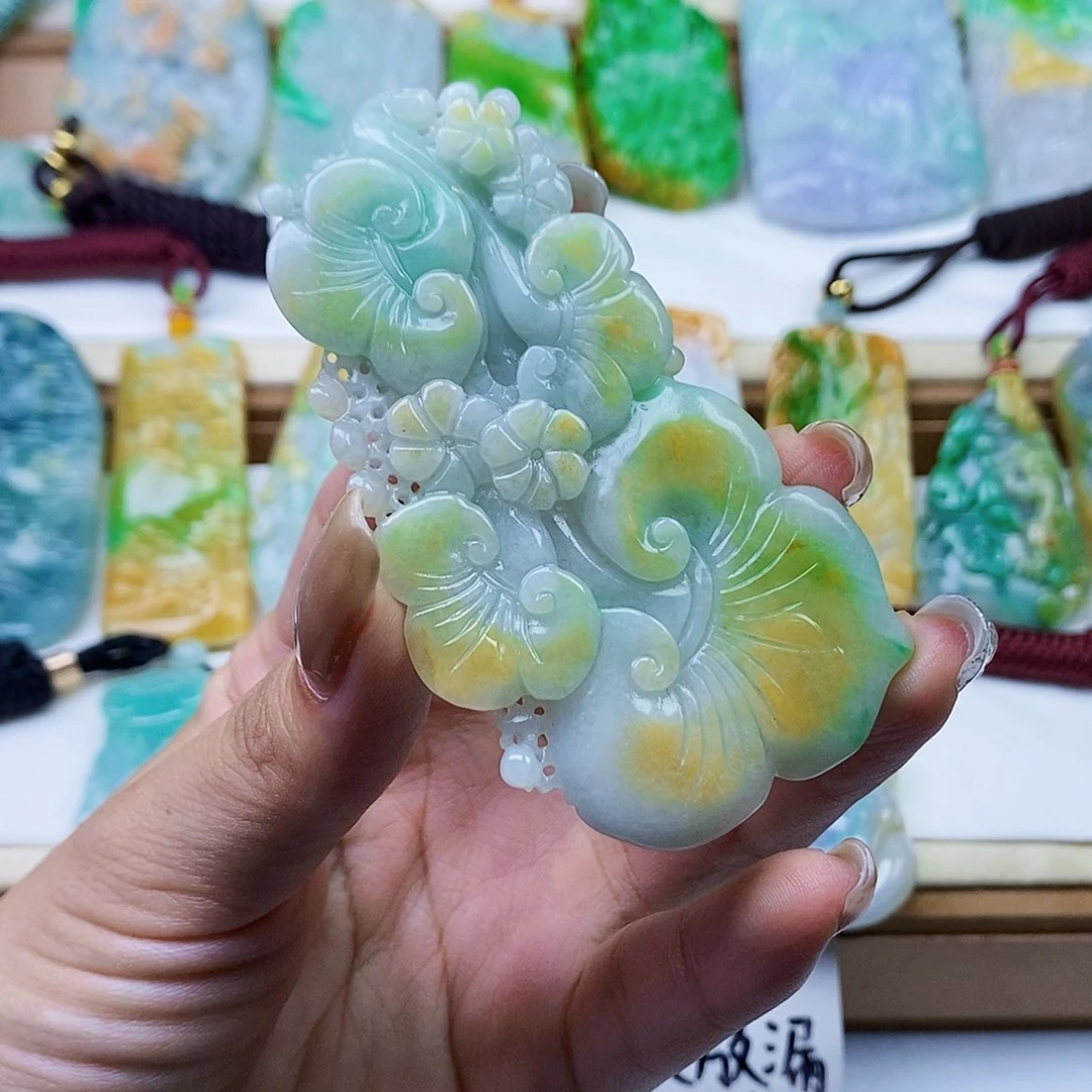 颈饰未镶嵌翡翠翡翠