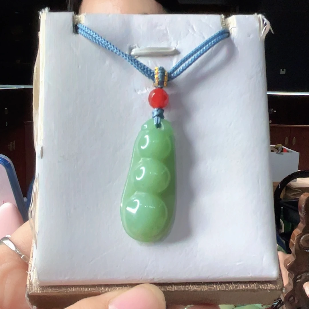 密玉（石英质玉）未镶嵌颈饰