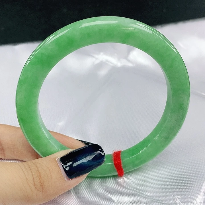 翡翠手镯未镶嵌圈57.3，1509