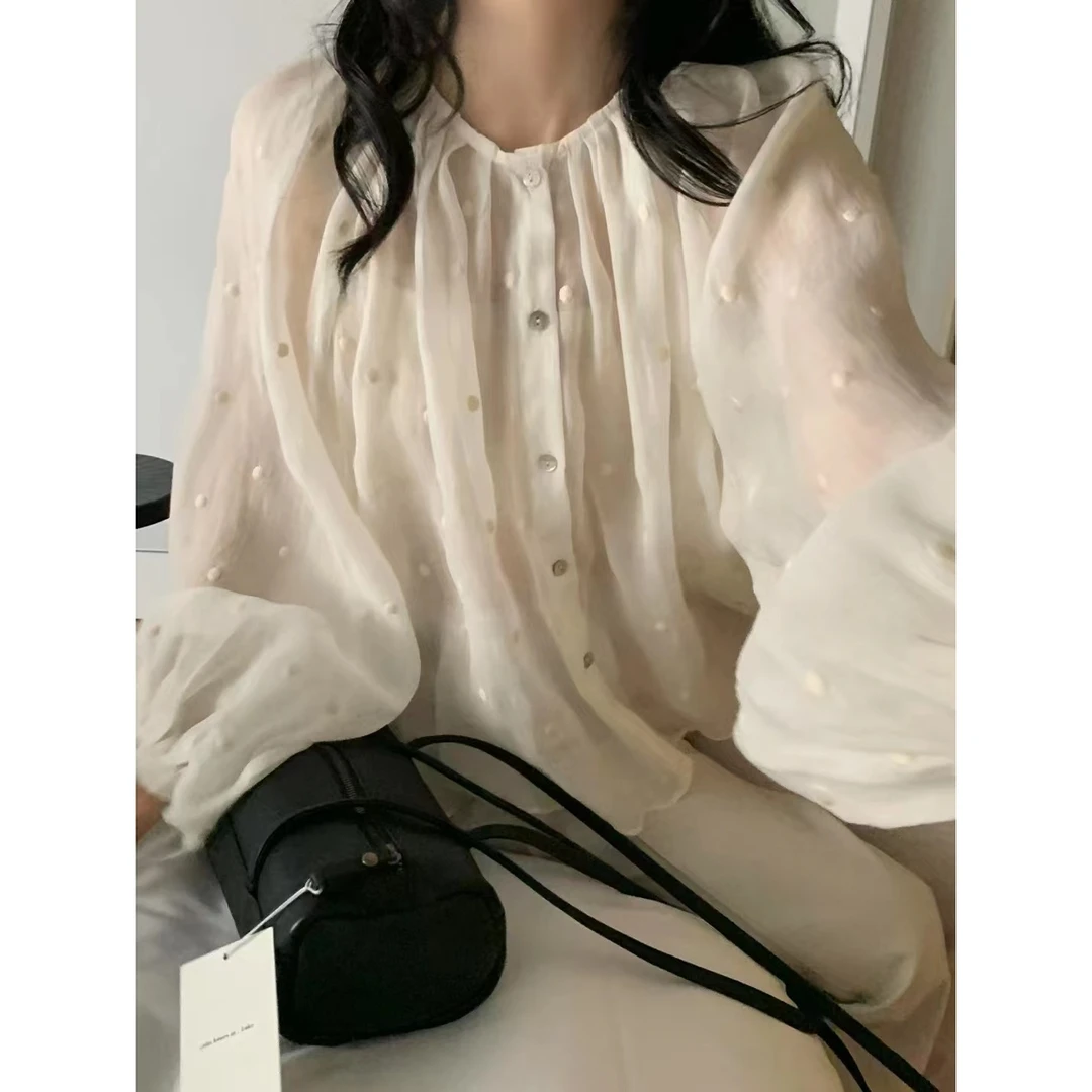 1070#高级感拉满！！气质又韩味的温柔通勤刺绣波点长袖小衫