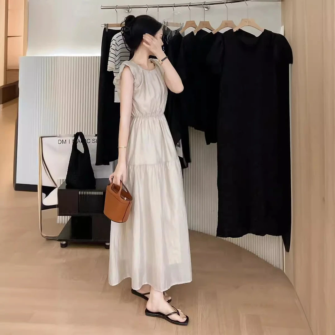 2025法式赫本风气质收腰连衣裙子女年夏季新款设计感别致露背长裙