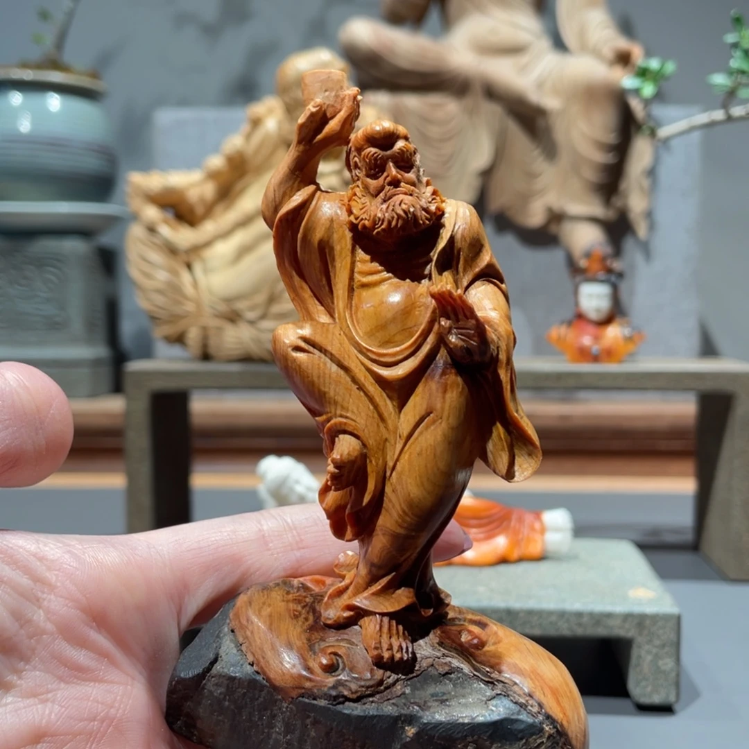 王***群木质崖柏工艺品工艺品