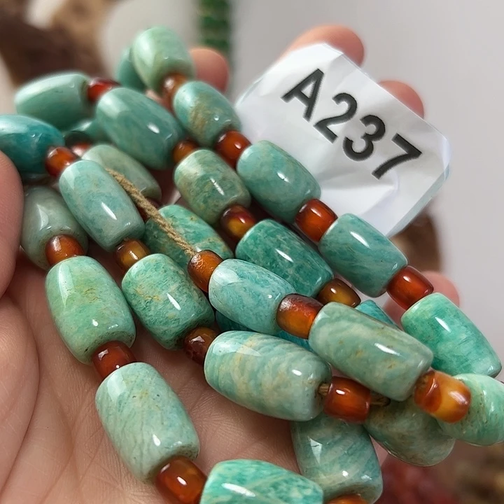 用***1玛瑙/玉髓未镶嵌颈饰