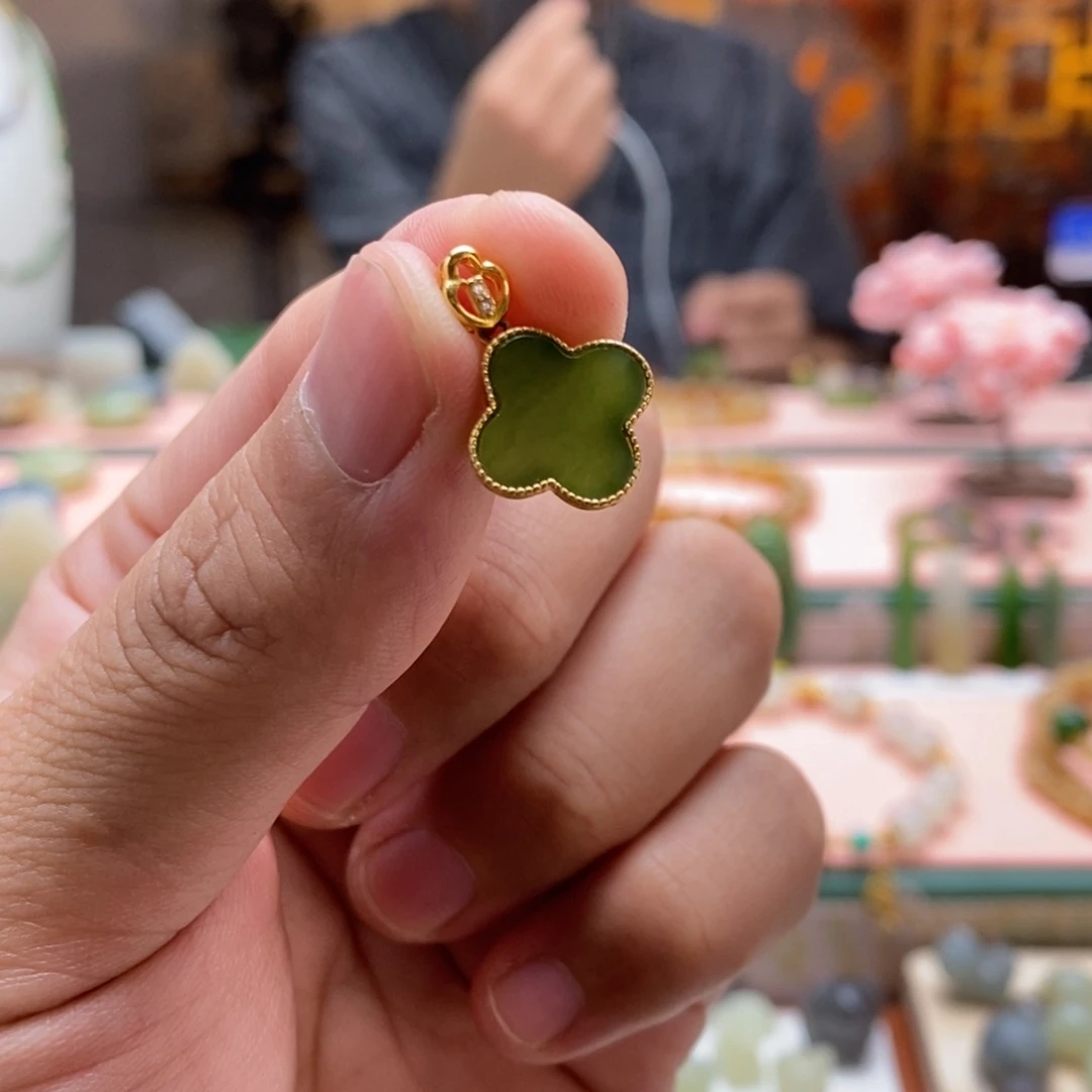 吊坠(不含链)银S925镶嵌和田玉（碧玉）