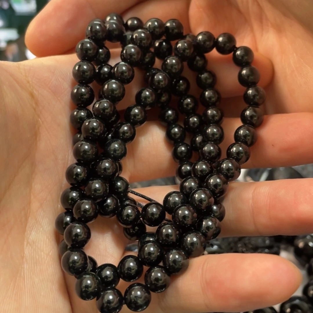 【闪购商品】翡翠吊坠(不含链)未镶嵌用****6卡7左右