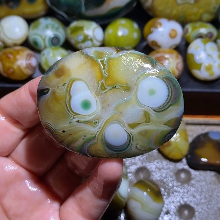 未镶嵌玛瑙/玉髓珠宝半成品161