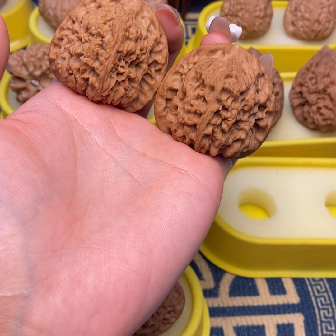 释***然把件文玩核桃44南疆