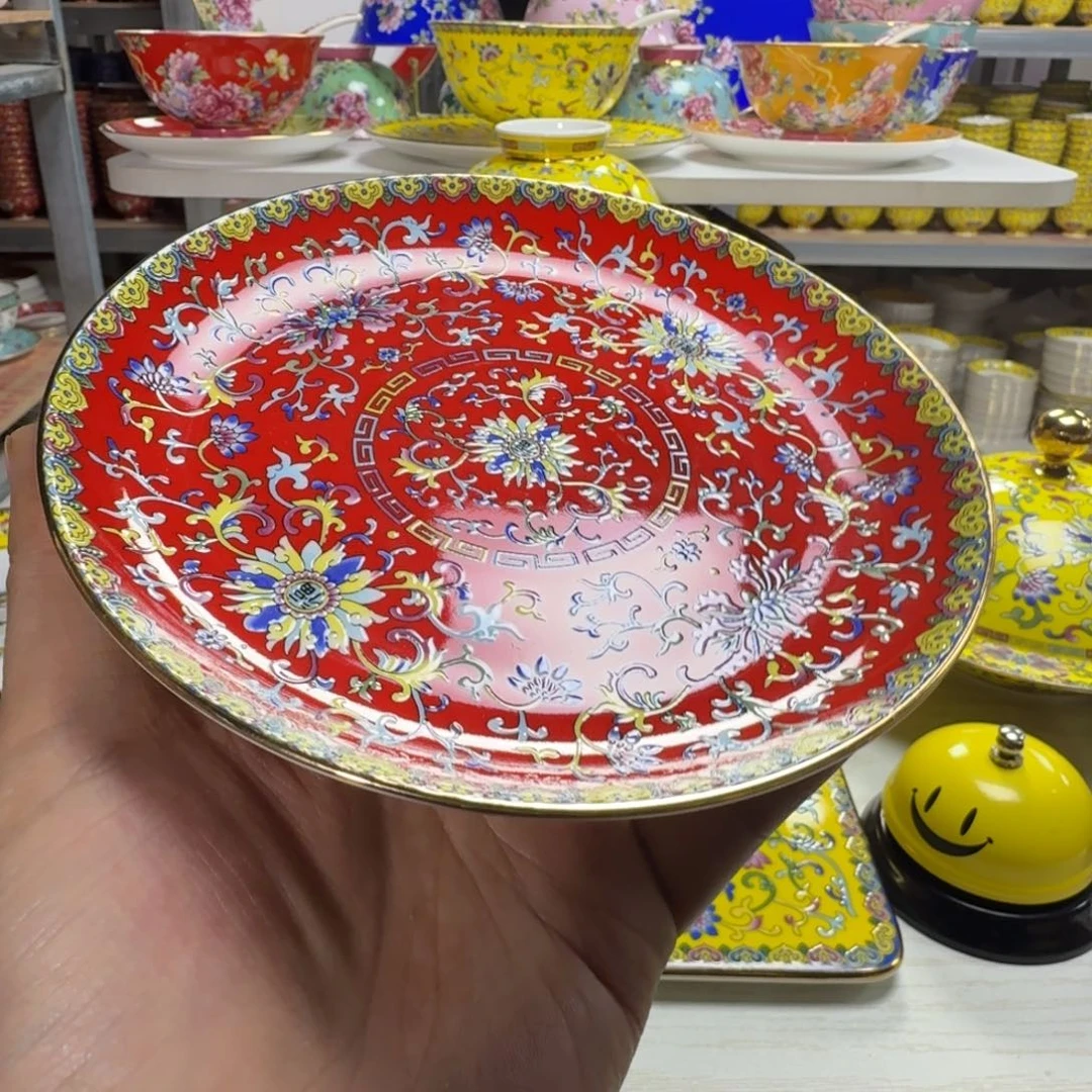 六个6英寸满花平碟