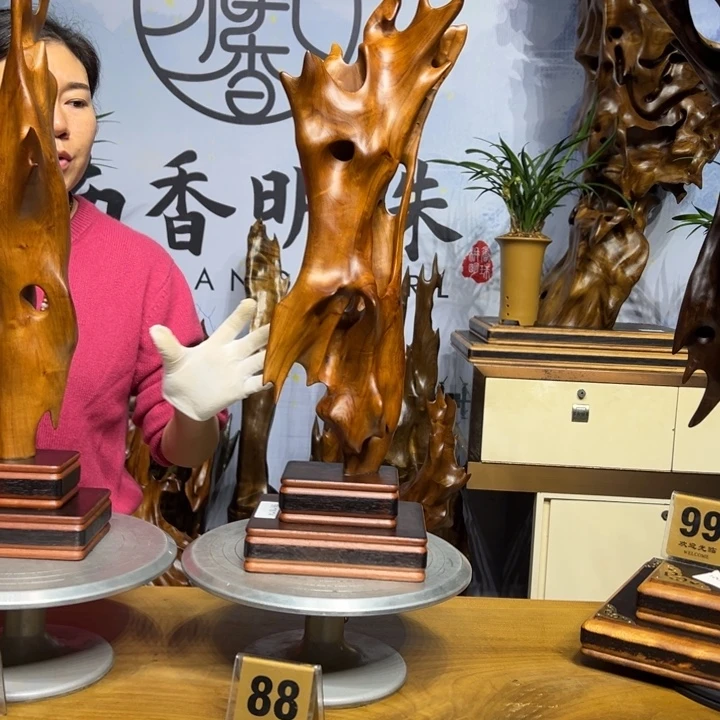 金丝楠自然艺术创作