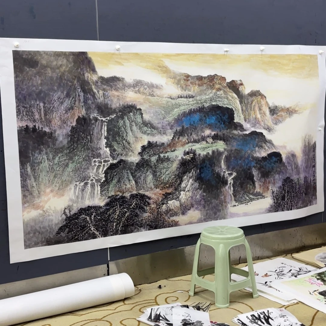 至***元国画邓世民八尺山水艺