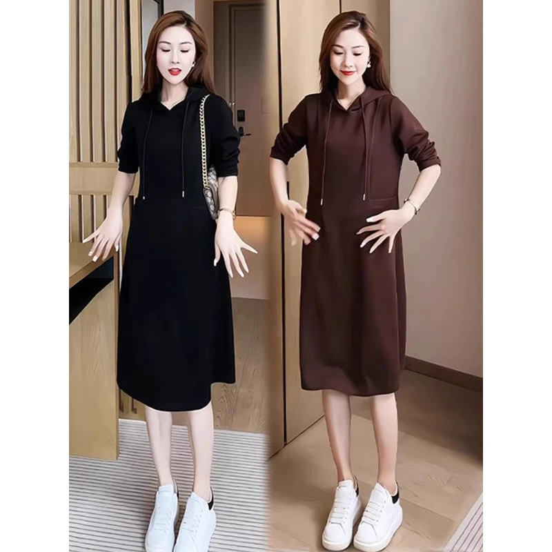 拉夏贝尔显瘦运动休闲连衣裙2025春秋潮流款洋气连帽卫衣裙运动裙