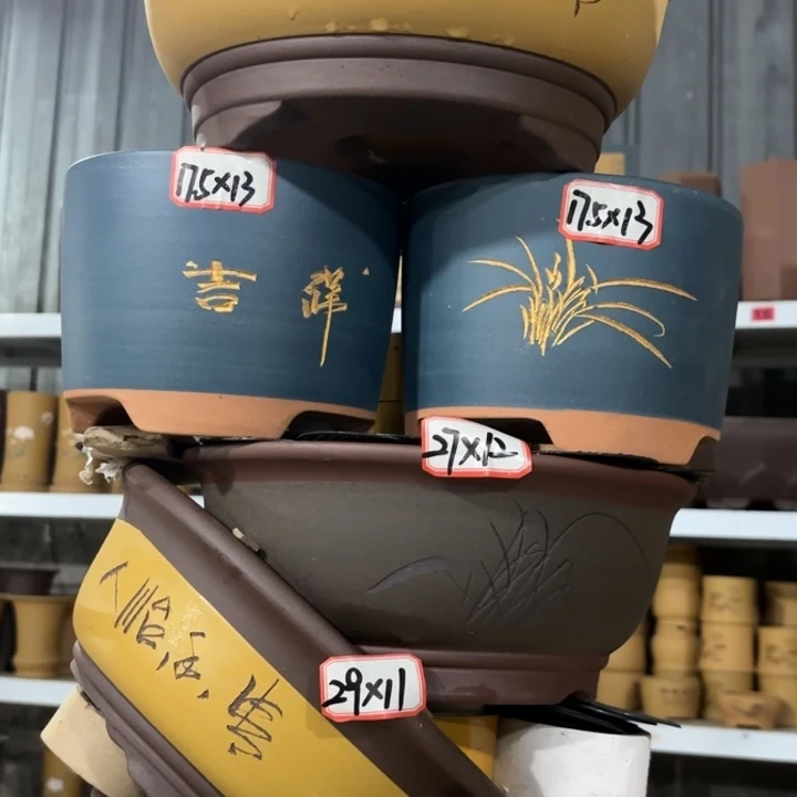 紫砂花盆100-6。
