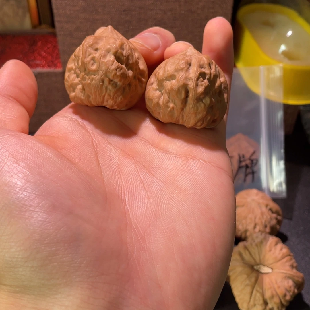 文玩核桃吊坠古蟾