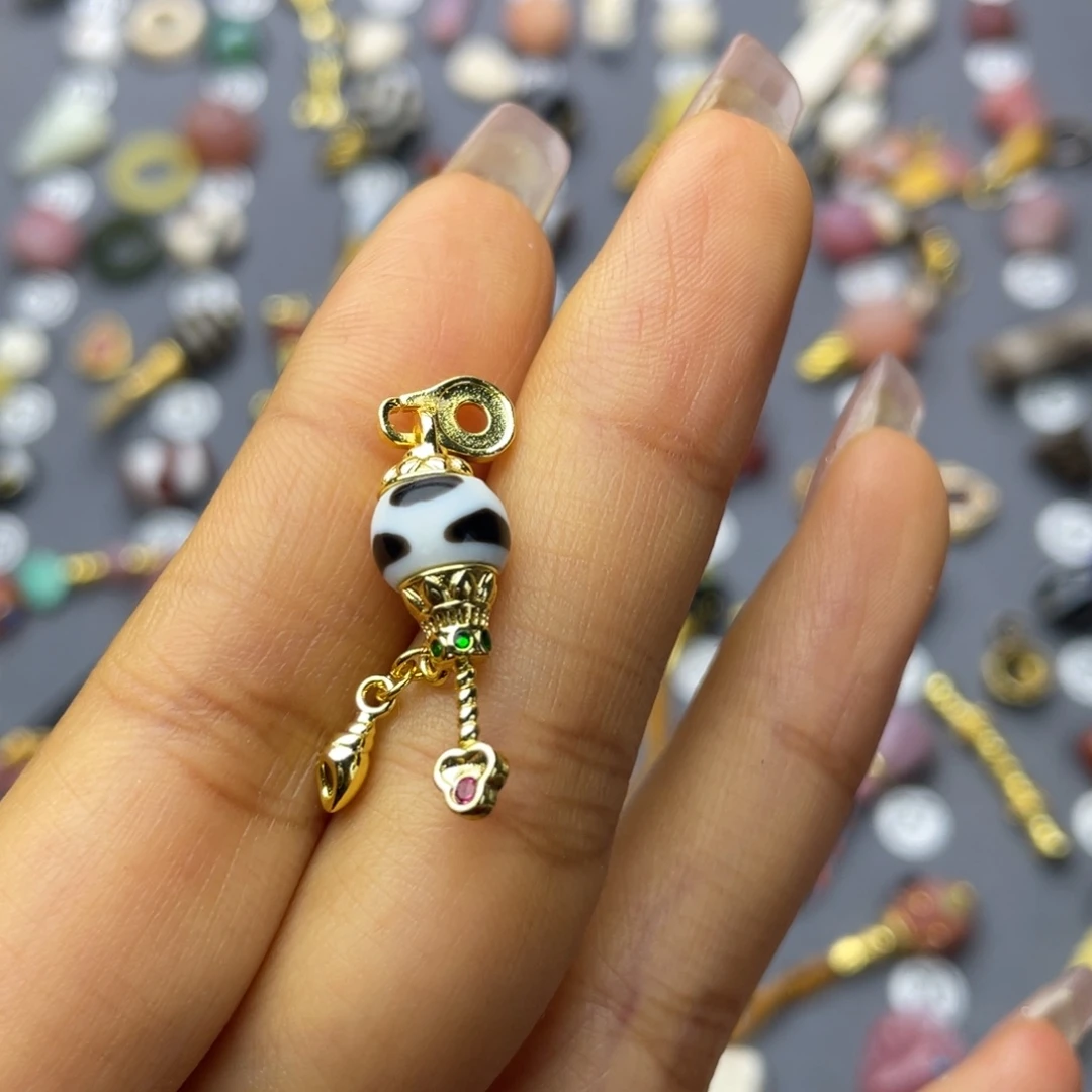 玛瑙/玉髓合金配饰