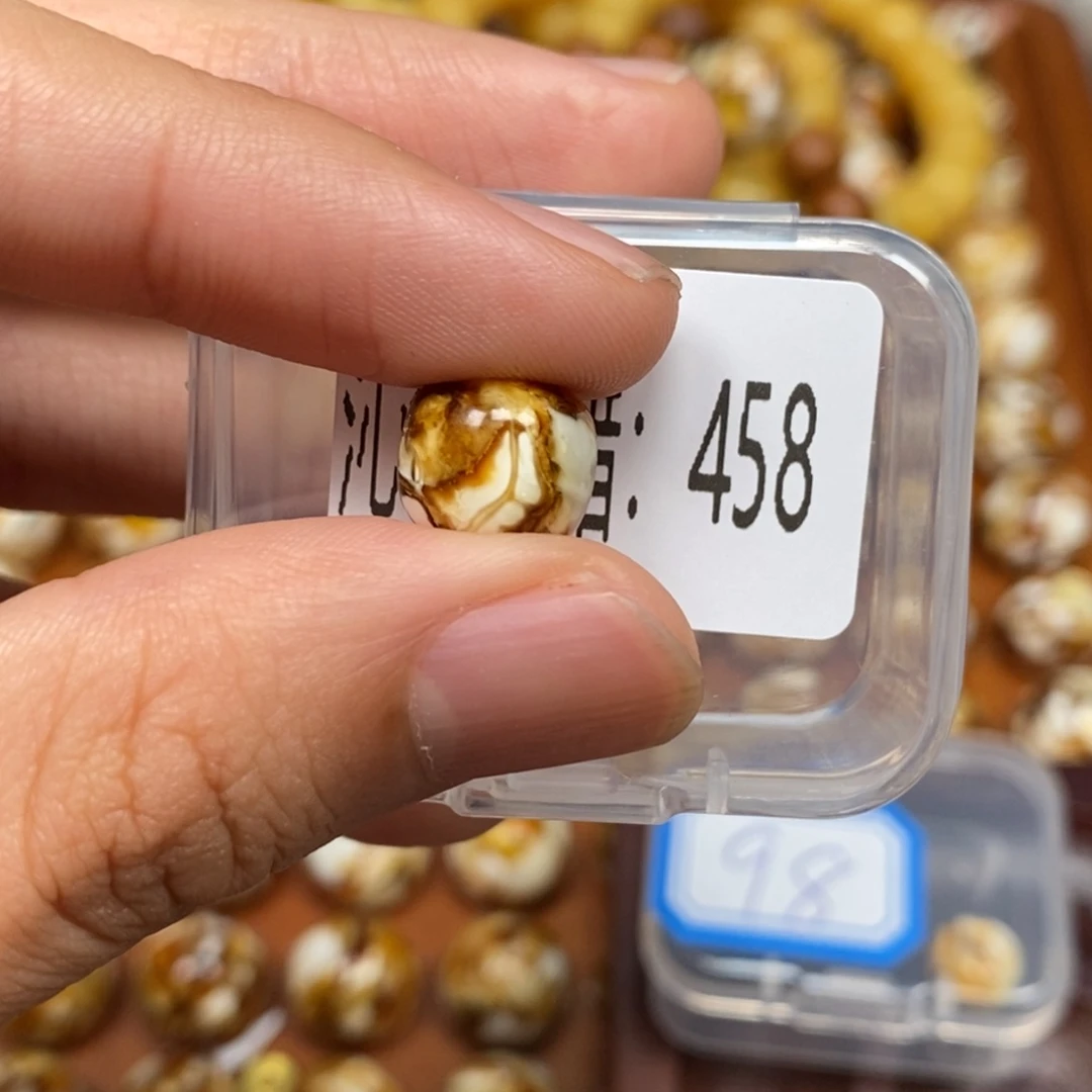 猴头核桃把件沁色圆珠老型458