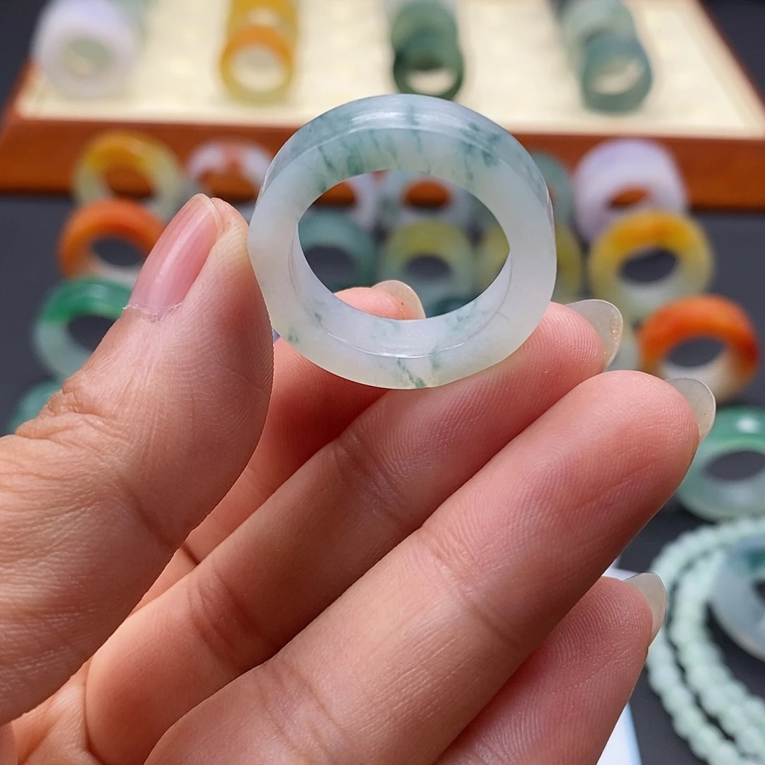 未镶嵌定制翡翠翡翠