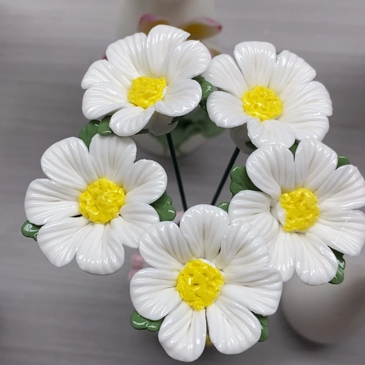 陶瓷陶瓷材料小雏菊