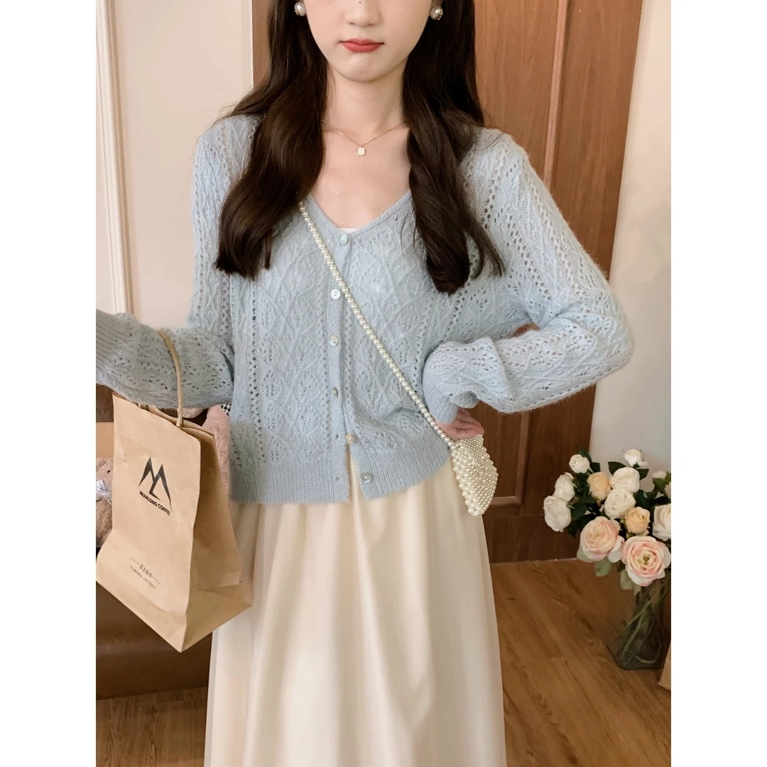 【年末青仓】安璃 温柔V领镂空勾花针织开衫秋季新款软糯毛衣 11660