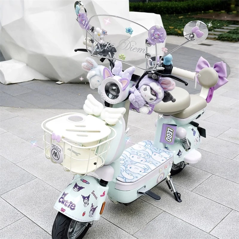 爱玛元宇宙pura电动车装饰露娜贴纸后视镜防水收纳包水杯手机支架